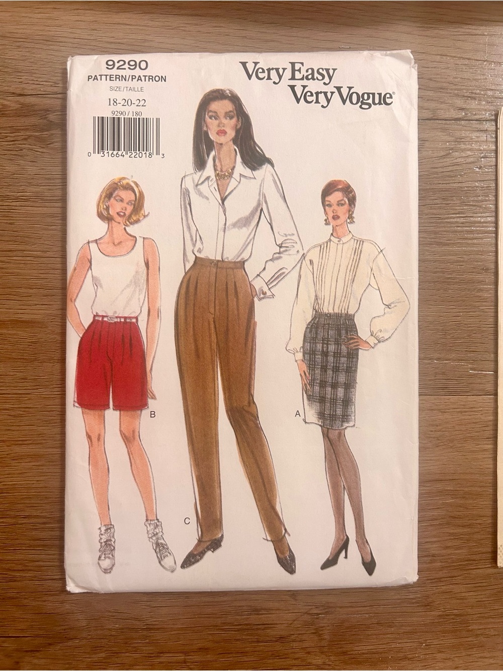 Vintage Very Easy Very Vogue Sewing Pattern 9290 Size 18-20-22 Uncut